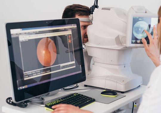 デジタル機器使用と近視進行の関係